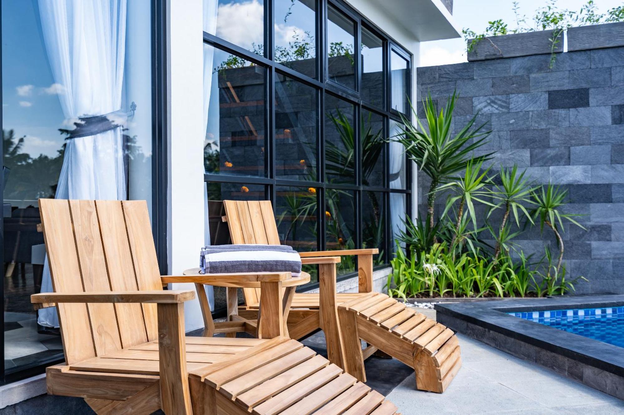 Maple Ridge Villa