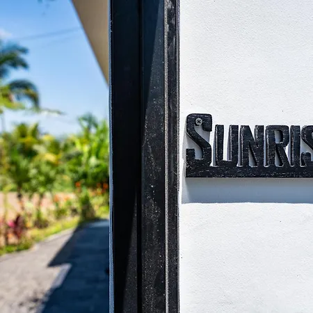 Maple Ridge Ubud Villas Exterior photo